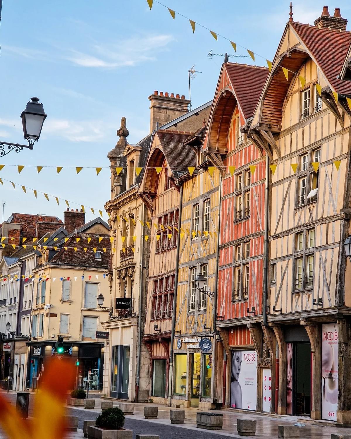 Le Sacre Troyes Apartment Ngoại thất bức ảnh
